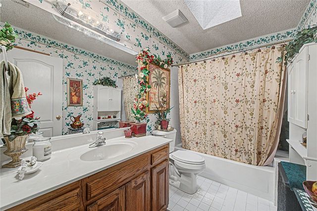 400 NW Linebarger Lane, Bentonville, AR 72712