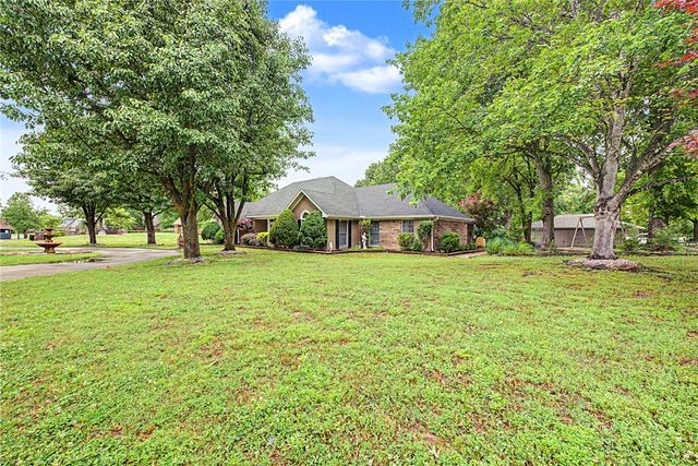 400 NW Linebarger Lane, Bentonville, AR 72712