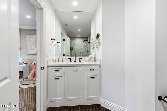 4188 Cresthaven Drive, Westlake Village, CA 91362