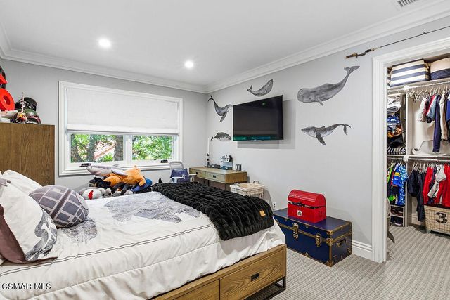 4188 Cresthaven Drive, Westlake Village, CA 91362