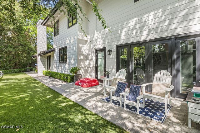 4188 Cresthaven Drive, Westlake Village, CA 91362