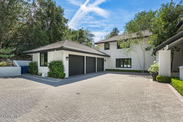 4188 Cresthaven Drive, Westlake Village, CA 91362