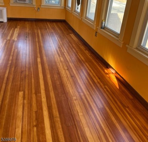 288 Paterson Ave, Little Falls Twp., NJ 07424