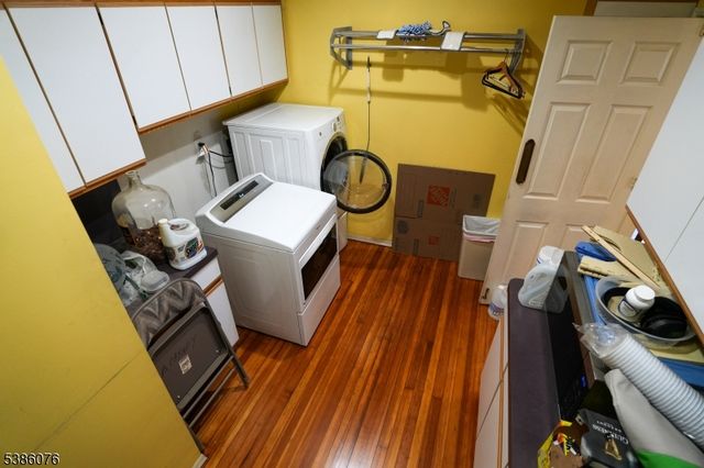 288 Paterson Ave, Little Falls Twp., NJ 07424