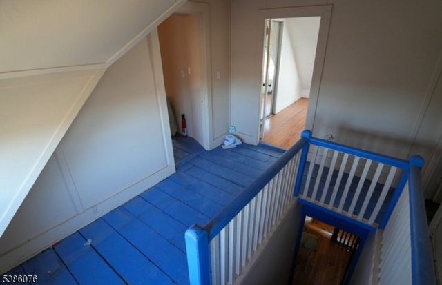 288 Paterson Ave, Little Falls Twp., NJ 07424