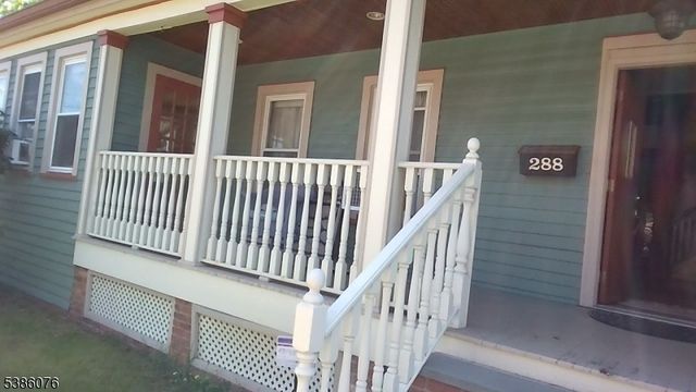 288 Paterson Ave, Little Falls Twp., NJ 07424