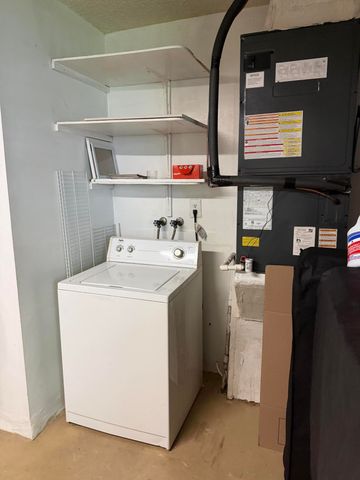 1904 SW 13th Way, Boynton Beach, FL 33426