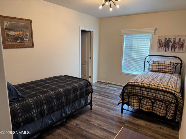 3645 Lucky Lindy Lane, Las Cruces, NM 88007