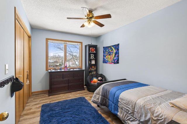 268 Shamrock Drive, Mahtomedi, MN 55115