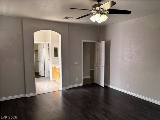 10628 South Olivebranch Avenue, Las Vegas, NV 89144
