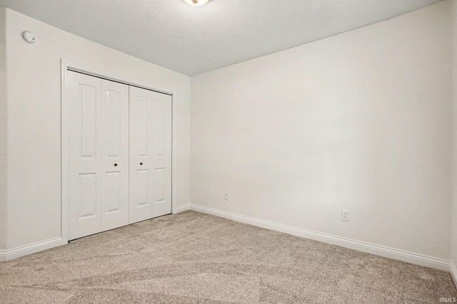 50292 Linnwood Drive, Elkhart, IN 46514