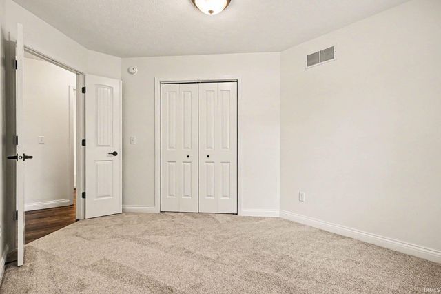 50292 Linnwood Drive, Elkhart, IN 46514
