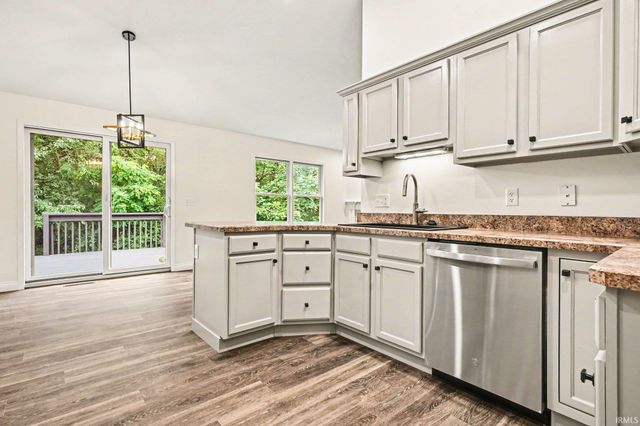 50292 Linnwood Drive, Elkhart, IN 46514