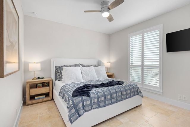 2040 Toscano Way, Kerrville, TX 78028