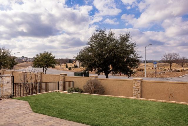 2040 Toscano Way, Kerrville, TX 78028