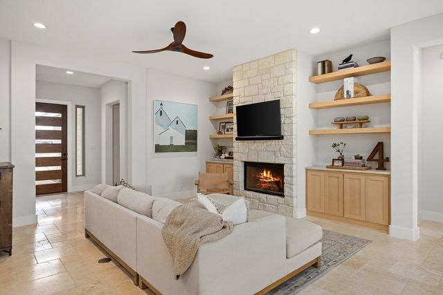 2040 Toscano Way, Kerrville, TX 78028