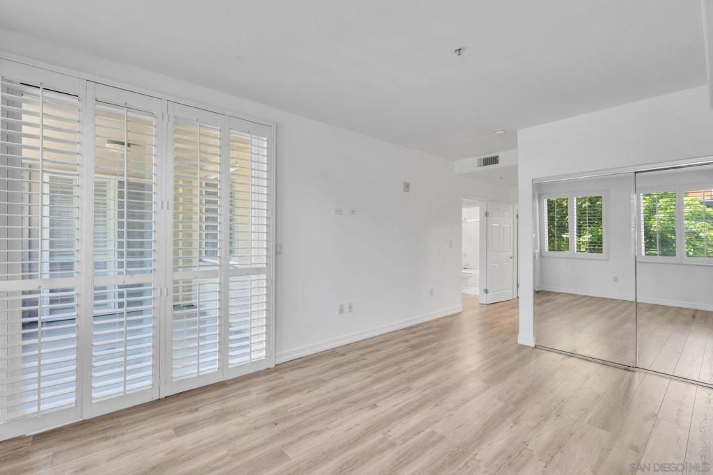 Image 18 of property listing at 1601 India 214, San Diego, CA 92101