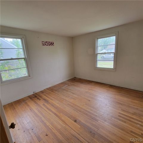 207 Brooklea Drive, Syracuse, NY 13207