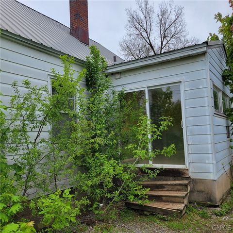 207 Brooklea Drive, Syracuse, NY 13207