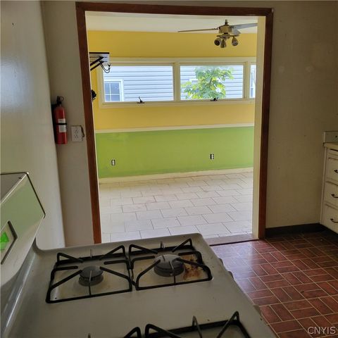 207 Brooklea Drive, Syracuse, NY 13207