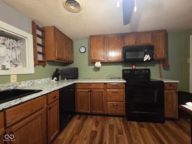 316 Sunnyside Drive, North Vernon, IN 47265