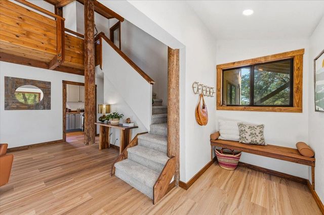 17500 Winding Oaks Rd, Grass Valley, CA 95949