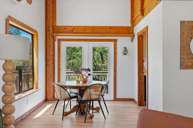 17500 Winding Oaks Rd, Grass Valley, CA 95949