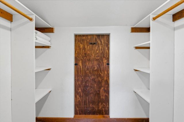 17500 Winding Oaks Rd, Grass Valley, CA 95949