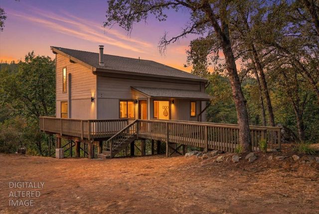 17500 Winding Oaks Rd, Grass Valley, CA 95949