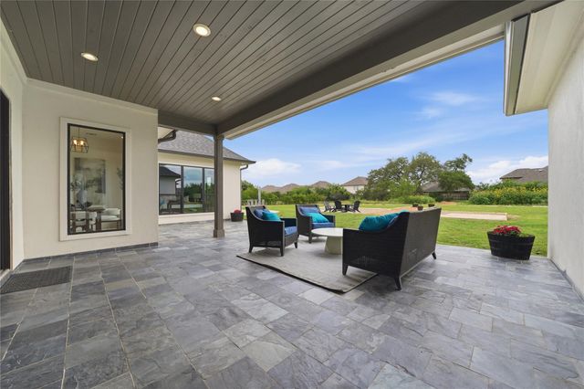 275 Dally CT, Dripping Springs, TX 78620