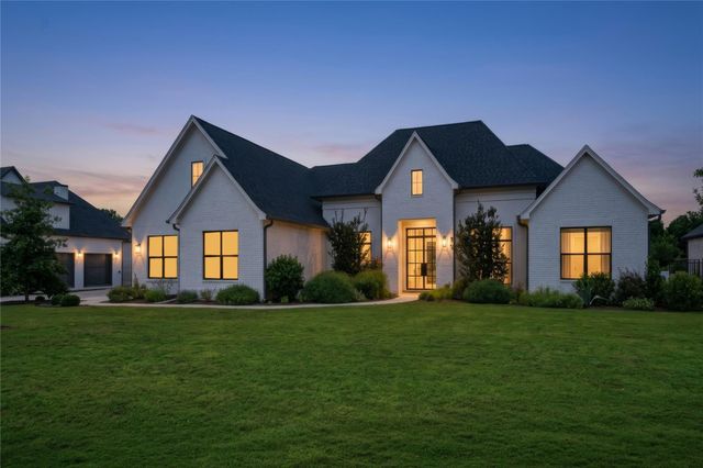 275 Dally CT, Dripping Springs, TX 78620