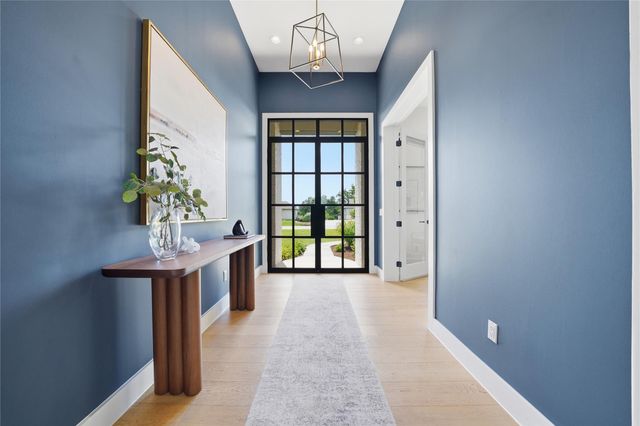 275 Dally CT, Dripping Springs, TX 78620