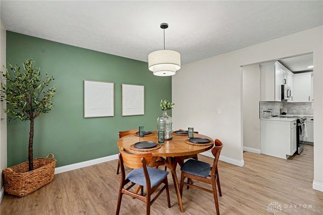 2569 Richmar Drive, Beavercreek, OH 45434