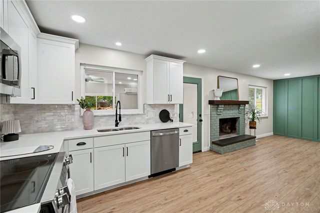 2569 Richmar Drive, Beavercreek, OH 45434