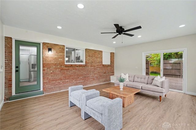 2569 Richmar Drive, Beavercreek, OH 45434