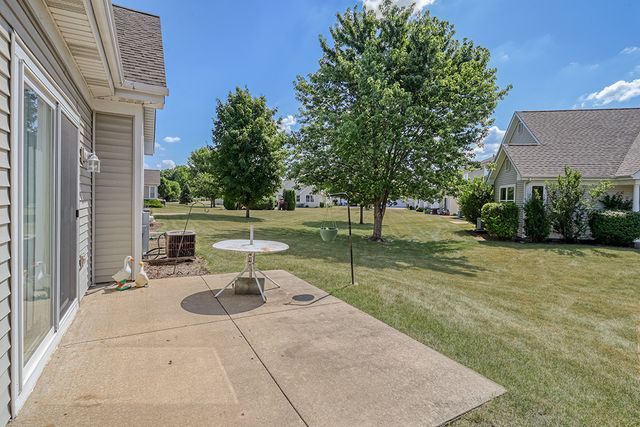 2559 Lincoln Park Court 2559, Crest Hill, IL 60403