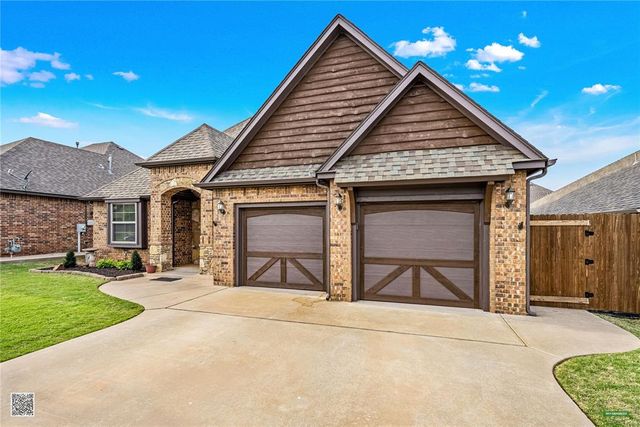 10813 NW 35th Street, Yukon, OK 73099