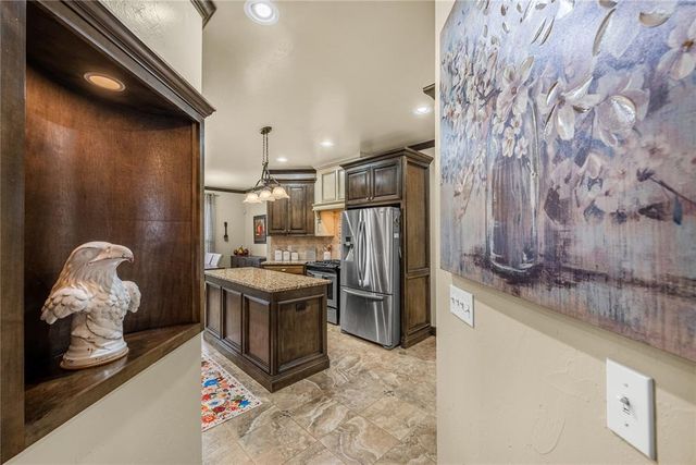 10813 NW 35th Street, Yukon, OK 73099