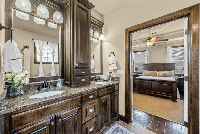 10813 NW 35th Street, Yukon, OK 73099