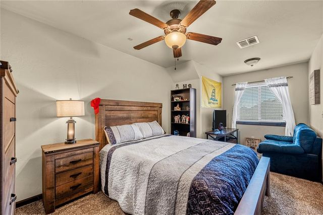 10813 NW 35th Street, Yukon, OK 73099