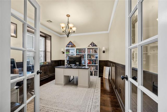 10813 NW 35th Street, Yukon, OK 73099