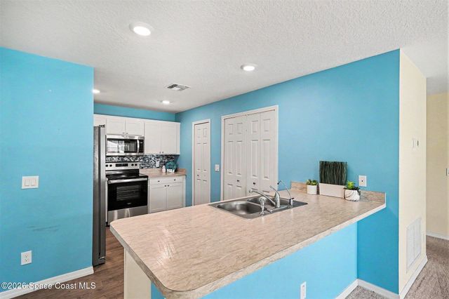 448 Scarlet Road SW 32, Palm Bay, FL 32908