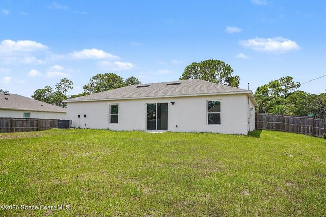 448 Scarlet Road SW 32, Palm Bay, FL 32908