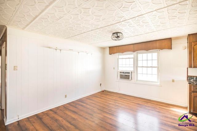 100 Glenwood Avenue 701 S. Houston Lake Road, Warner Robins, GA 31088