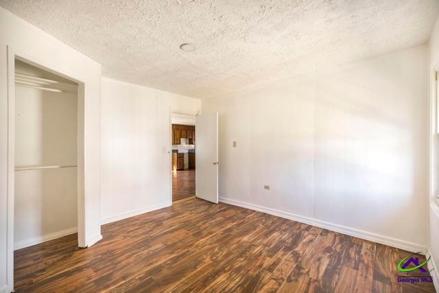 100 Glenwood Avenue 701 S. Houston Lake Road, Warner Robins, GA 31088