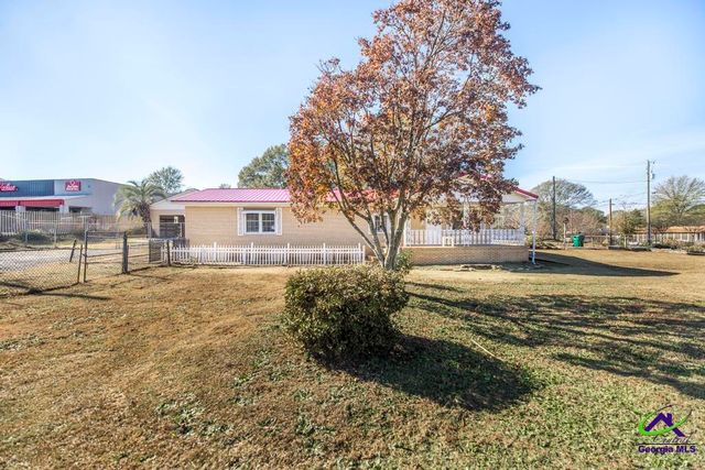 100 Glenwood Avenue 701 S. Houston Lake Road, Warner Robins, GA 31088