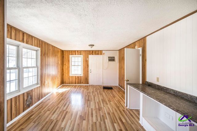 100 Glenwood Avenue 701 S. Houston Lake Road, Warner Robins, GA 31088