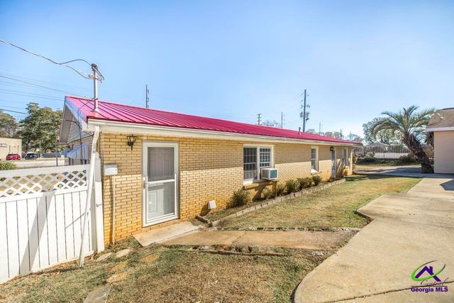 100 Glenwood Avenue 701 S. Houston Lake Road, Warner Robins, GA 31088