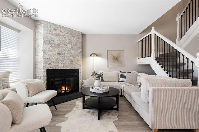 6829 Mountain Top Lane, Colorado Springs, CO 80919