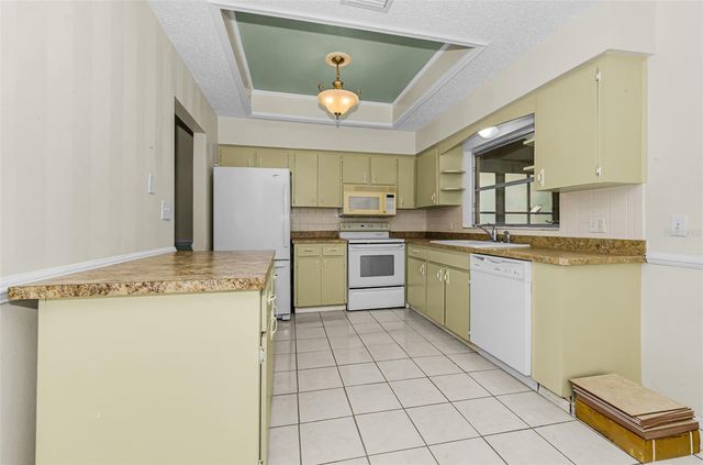 830 CAMBRIDGE COURT, Dunedin, FL 34698
